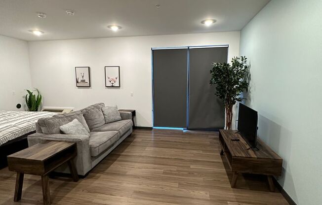 Studio, 1 bath, 640 sqft, $1,150, Unit 124- ADA