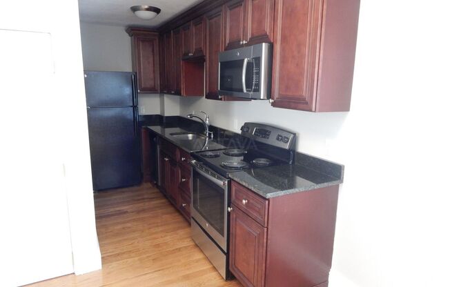 9 Seven Pines Ave