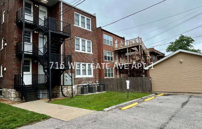 716 WESTGATE AVE