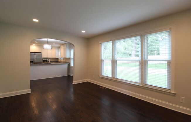 2 Bedroom 1 Bath Home In Fairway KS