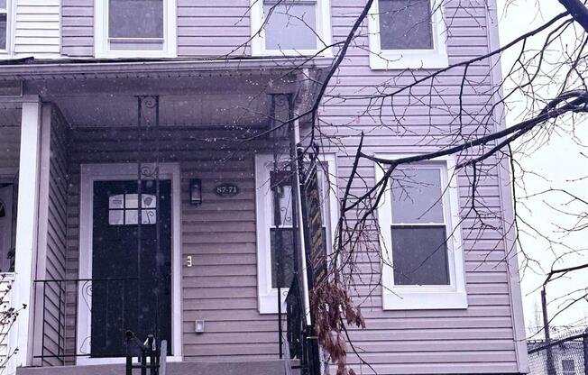 8711 123 ST