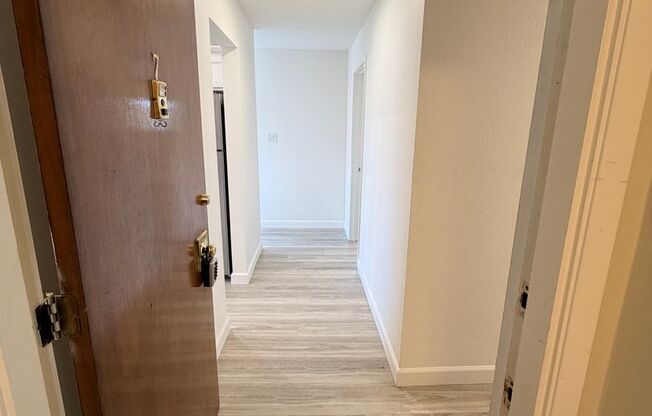 Sil - 641 Masonic Way