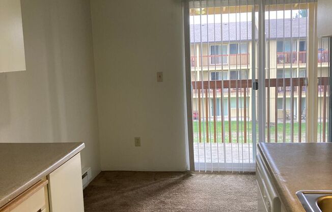 1 bed, 1 bath, 550 sqft, $1,035, Unit 304-A