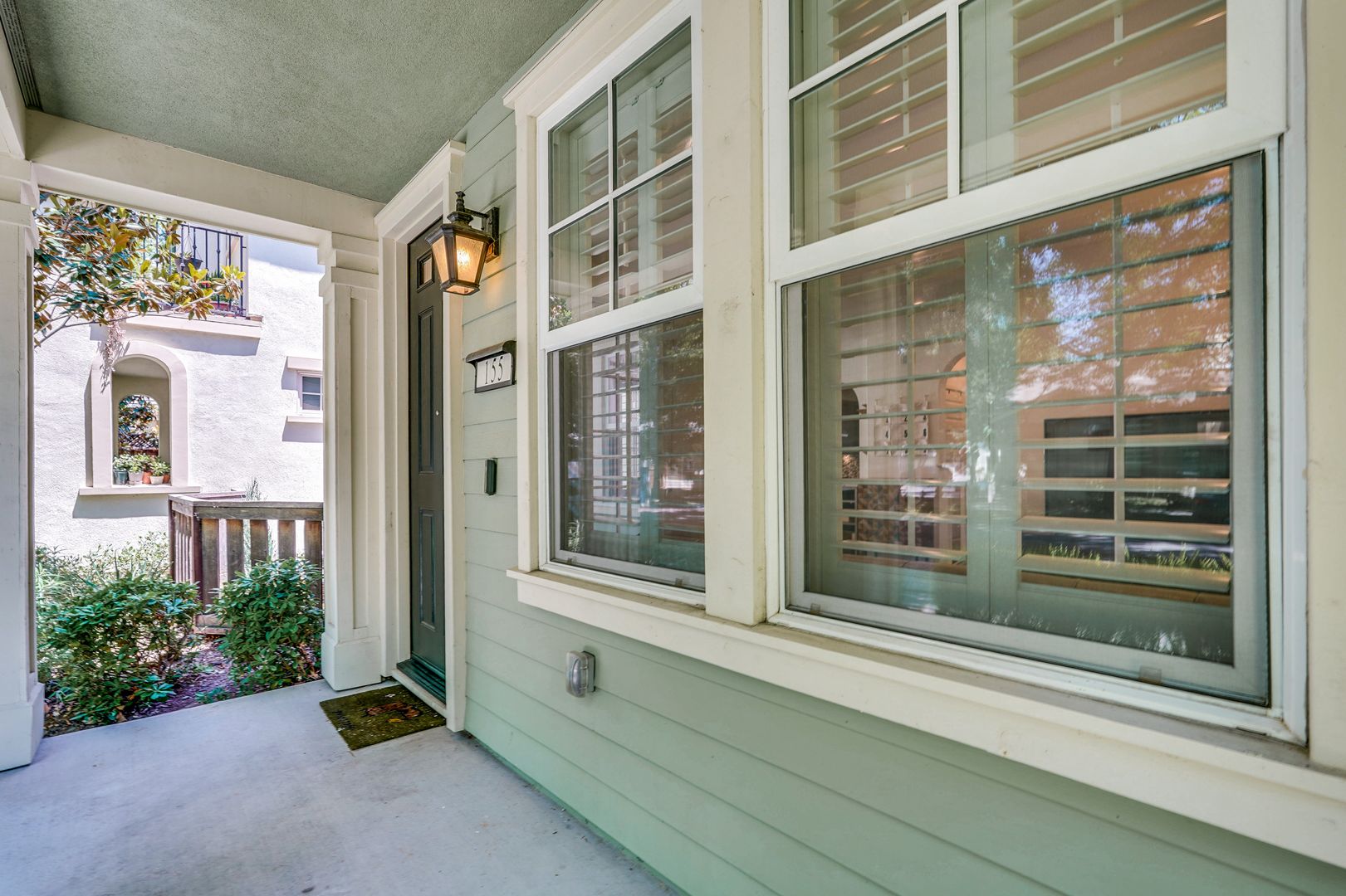 Modern Townhome in Prime Location — Walkable, Upgraded & Move-In Ready!