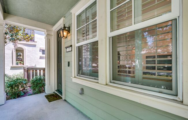 Modern Townhome in Prime Location — Walkable, Upgraded & Move-In Ready!