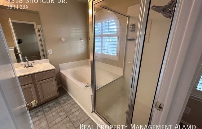 3 beds, 2 baths, 1,687 sqft, $1,699