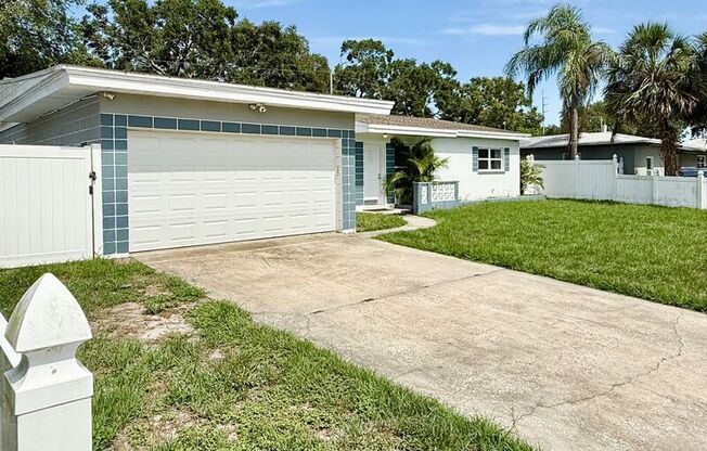 1501 CARLOS AVE