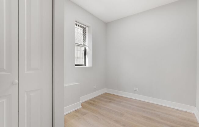 2 beds, 1 bath, 430 sqft, $1,950, Unit 1G