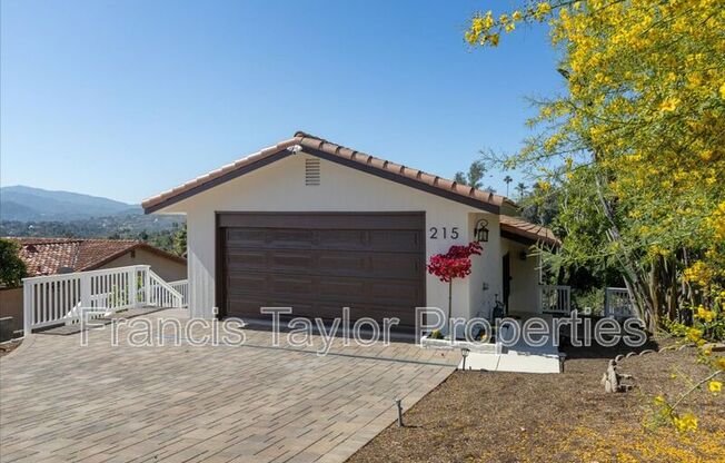 215 CRANSTON CREST