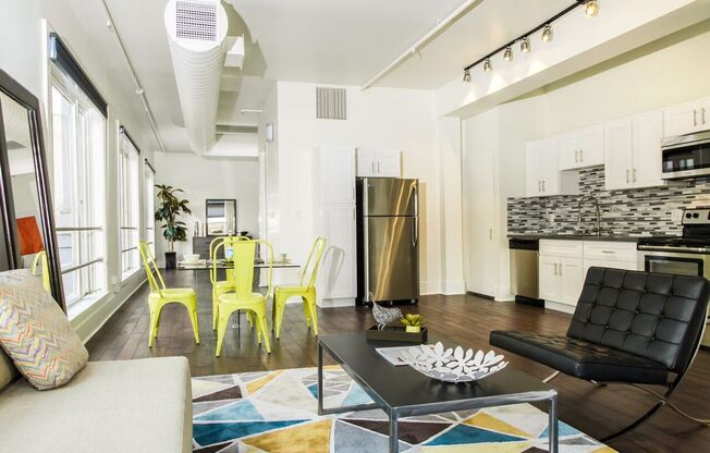 1 bed, 1 bath, 631 sqft, $2,450, Unit 1023-203