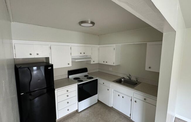 2 beds, 1 bath, 725 sqft, $1,695, Unit 314-01-13