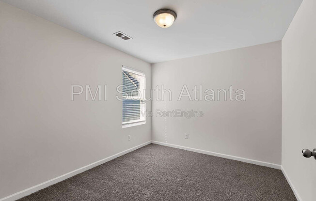 4 beds, 2.5 baths, 2,100 sqft, $1,950