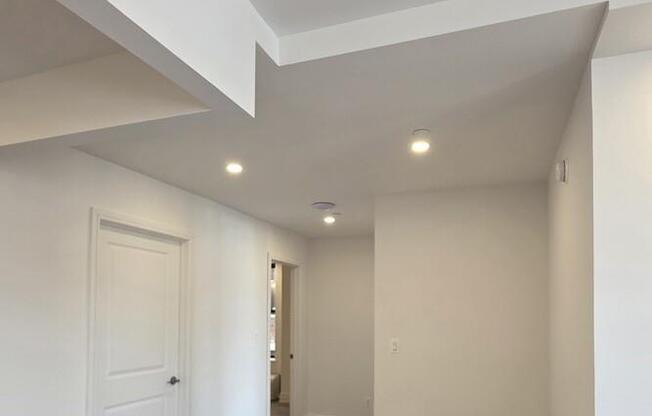 2 beds, 2 baths, $7,000, Unit 9M