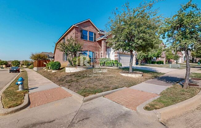 Gorgeous 5-Bedroom Corner Home for Rent in Denton!