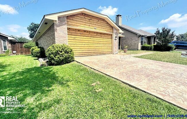2005 VERLAINE DR