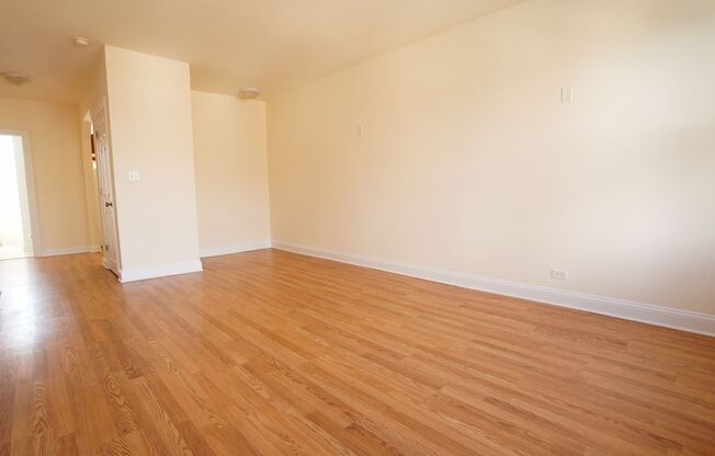 1 bed, 1 bath, 703 sqft, $2,195, Unit 201