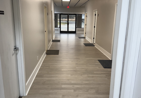 2530 W Roosevelt Boulevard