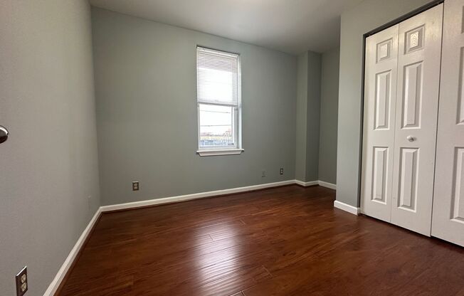 3 beds, 1 bath, $1,700