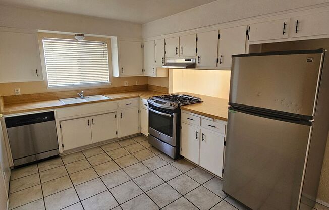 Cozy 3-bedroom, 2-bath with NEW Mini Split A/C