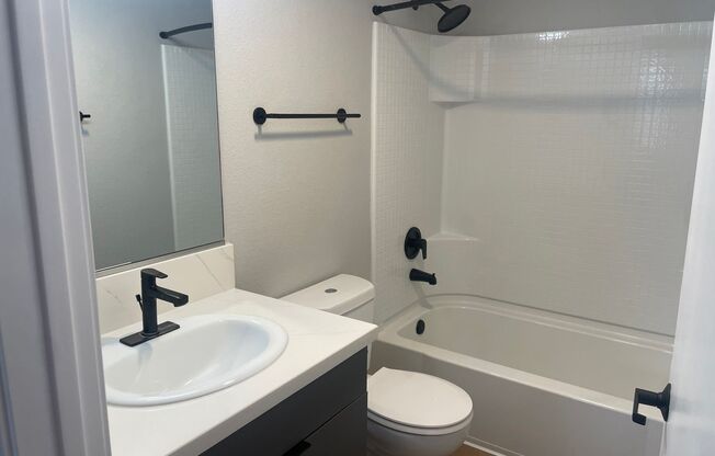 2 beds, 2 baths, 960 sqft, $3,420, Unit B-319