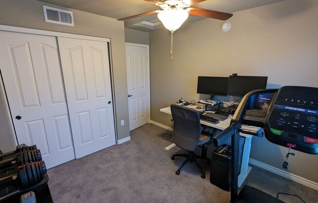 3 beds, 2.5 baths, $2,250, Unit unit 1290