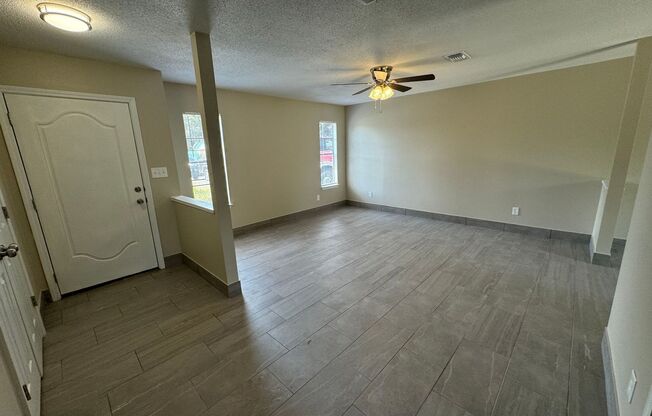 Pensacola - Carlisle - 3 Bedroom, 2 Bathroom