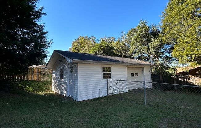 3 beds, 2 baths, $1,800