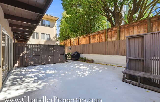 2235 Broadway Street