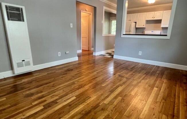 1 bed, 1 bath, 750 sqft, $1,725, Unit 282-03