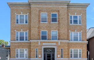 16 Jefferson Ave. SE