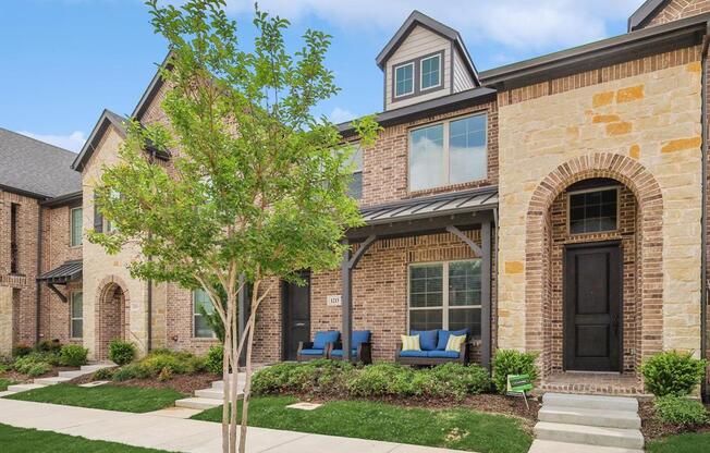 1213 CASSELBERRY DR