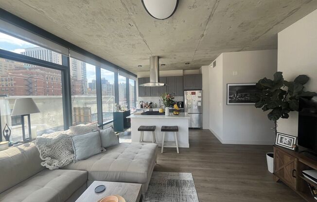 1 bed, 1 bath, 725 sqft, $3,240, Unit 1101