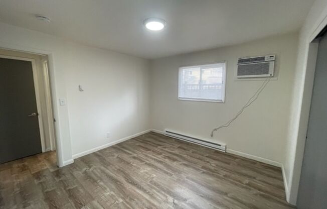 1 bed, 1 bath, 650 sqft, $1,150, Unit 2