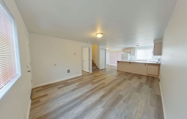 1990 10th St. &amp; 995 S St.