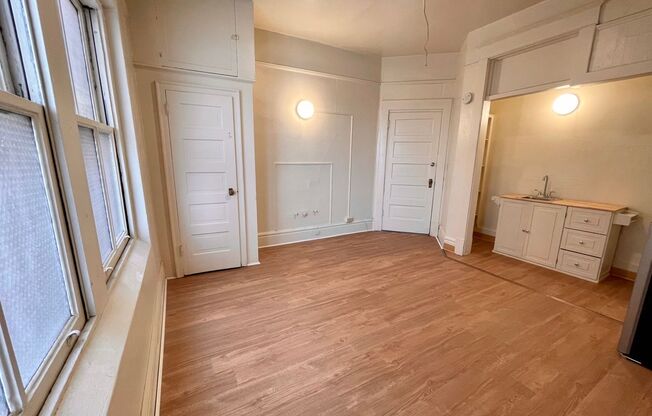 Studio, 1 bath, 194 sqft, $630, Unit 416