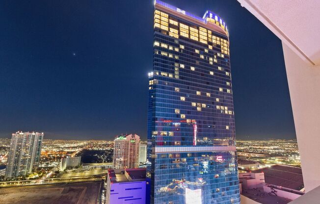 2 beds, 2 baths, $5,500