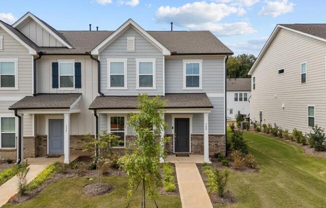 348 ABBOTS MALL DR
