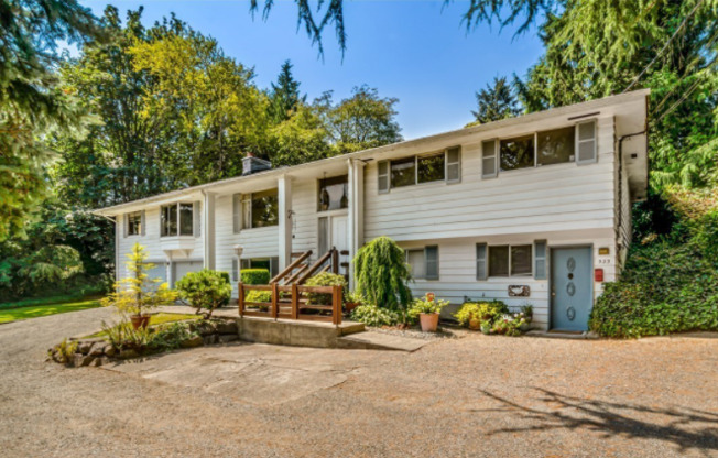 523 SW 160TH ST