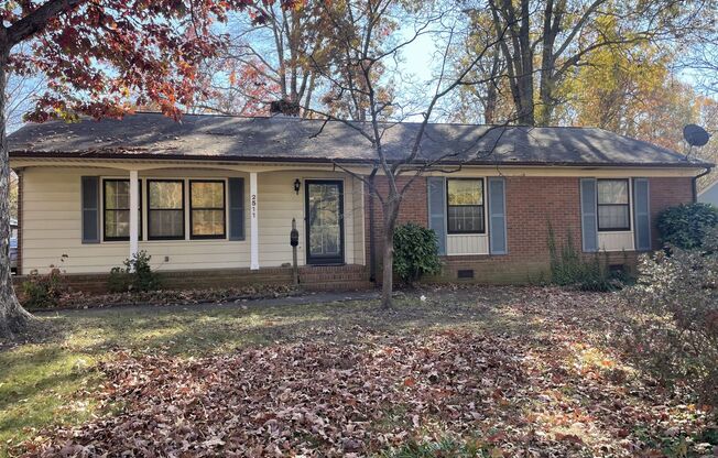 Spacious 3 Bedroom Home On W Cornwallis