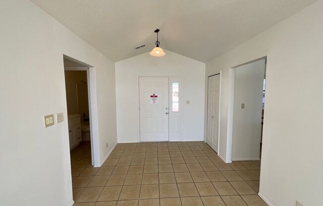 3 Bedroom Single Story Home Available Near Northern Blvd NE & Rockaway Blvd NE In Rio Rancho!