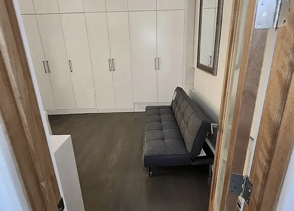 Studio, 1 bath, 260 sqft, $2,850, Unit 1B