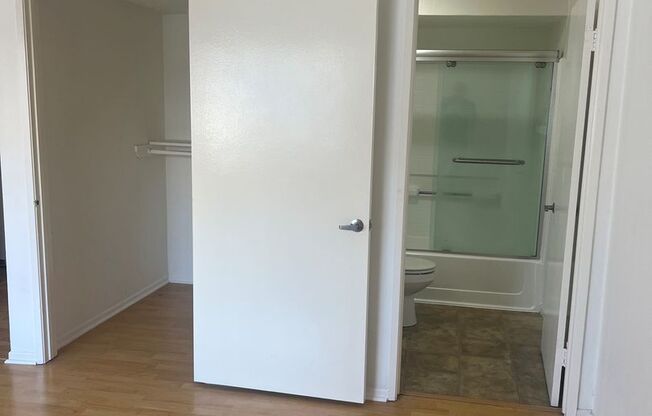 1 bed, 1 bath, $1,825, Unit 207