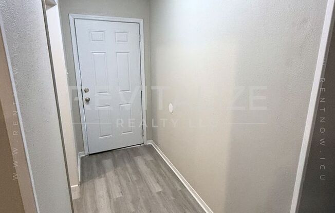 2 beds, 1.5 baths, $1,000