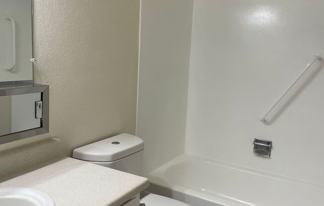 2 beds, 2 baths, 1,200 sqft, $1,485, Unit 01A