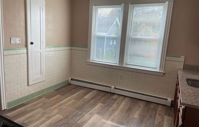 154-158 Regent Avenue