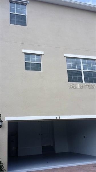 814 N OREGON AVE