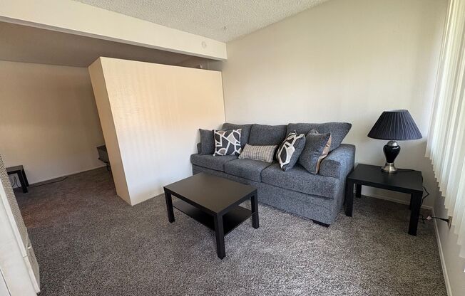 7821 Linda Vista Road
