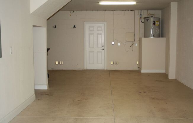 Beautiful Townhome on Peaceful Conservation Lot