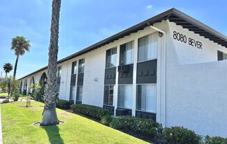 1 bed, 1 bath, 700 sqft, $1,850, Unit 28