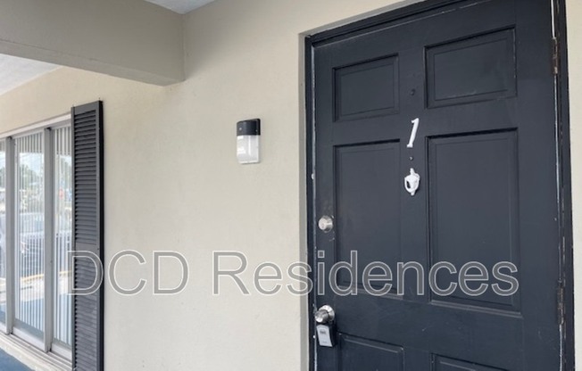 2101 W BAY DR